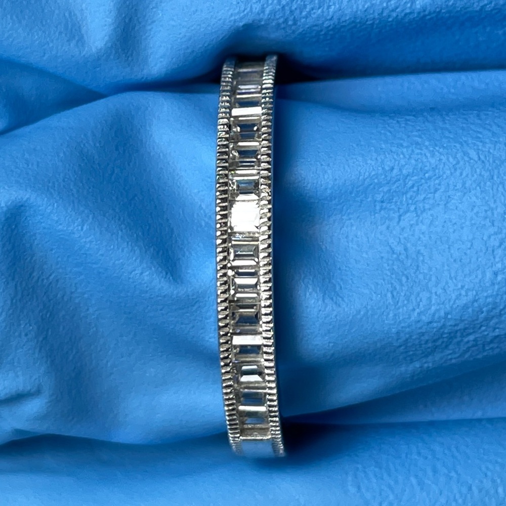 Ring 5 - Picture 6 of 10
